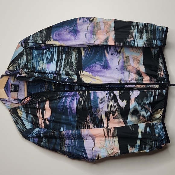 Happy Camper By Torrid‎ Colorful Abstract Women's Jacket - Picture 6 of 9